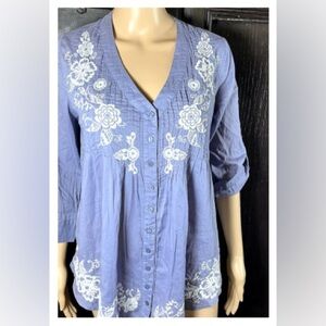Johnny Was Pintuck Embroidered Button Front Tunic Blouse XS Blue Boho